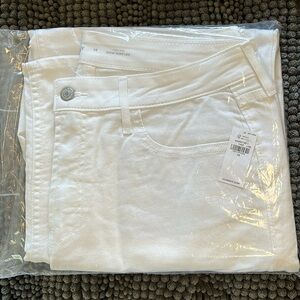 🌺NWT Old Navy Wow Wide Leg Jeans🌺